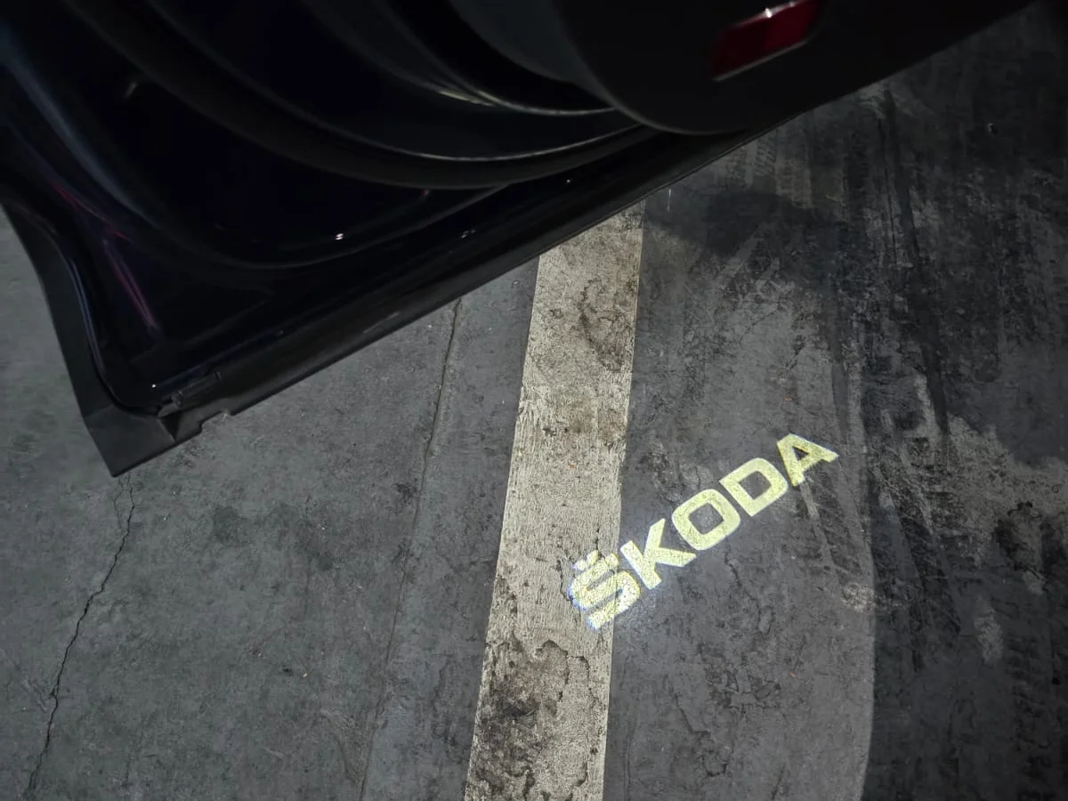 SKODA KODIAQ 1.4L TSI DSGL 7P AUTO AMBIENTE - Miniatura 12
