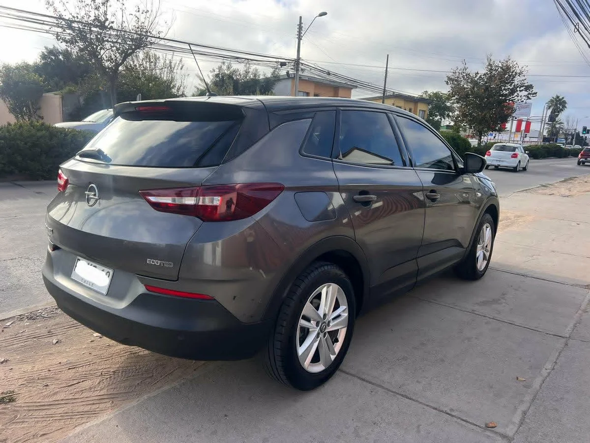 OPEL GRANDLAND X
