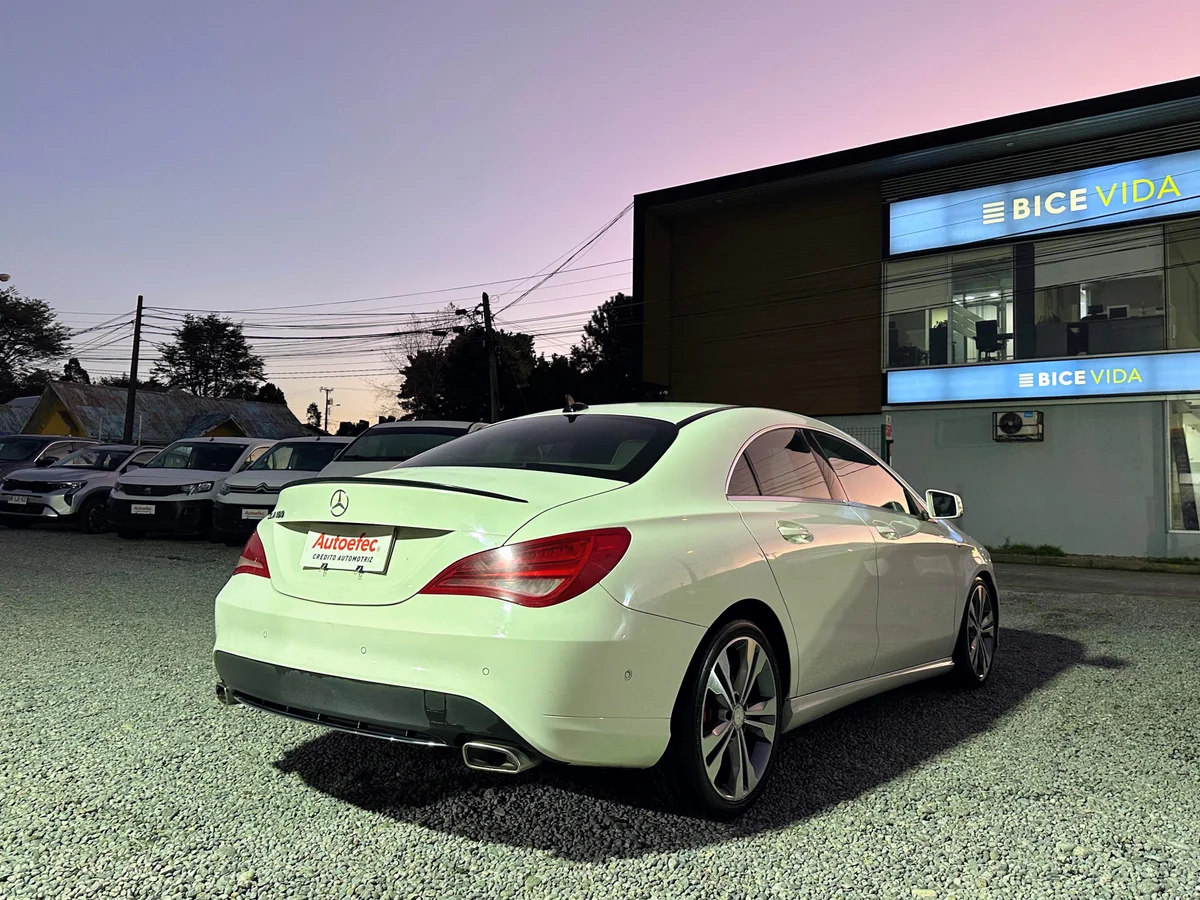 MERCEDES BENZ CLA 180 AUT. 2021 - Miniatura 7