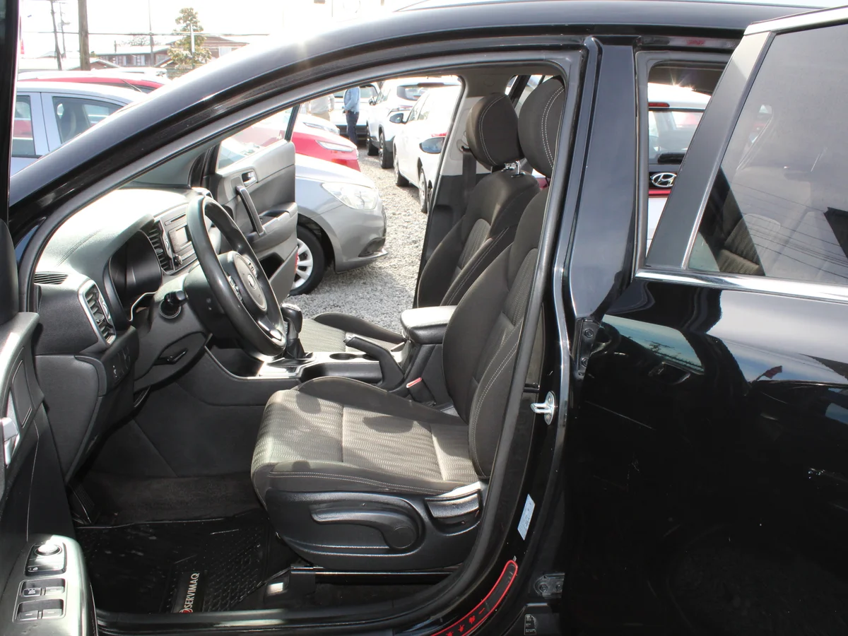 KIA SPORTAGE LX DIÉSEL AWD 2016 - Miniatura 10