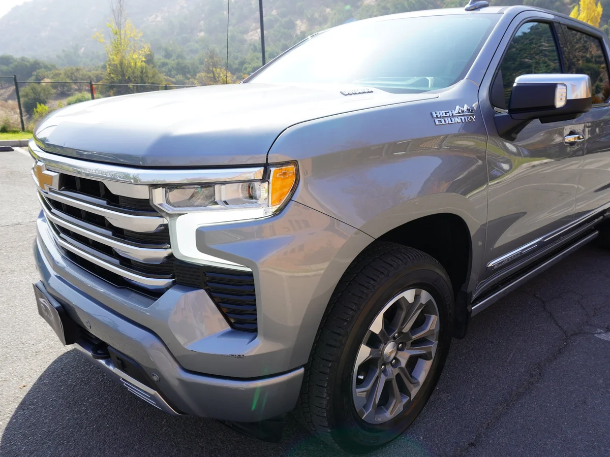 Chevrolet Silverado High Country 3.0 Año 2023 miniatura 10