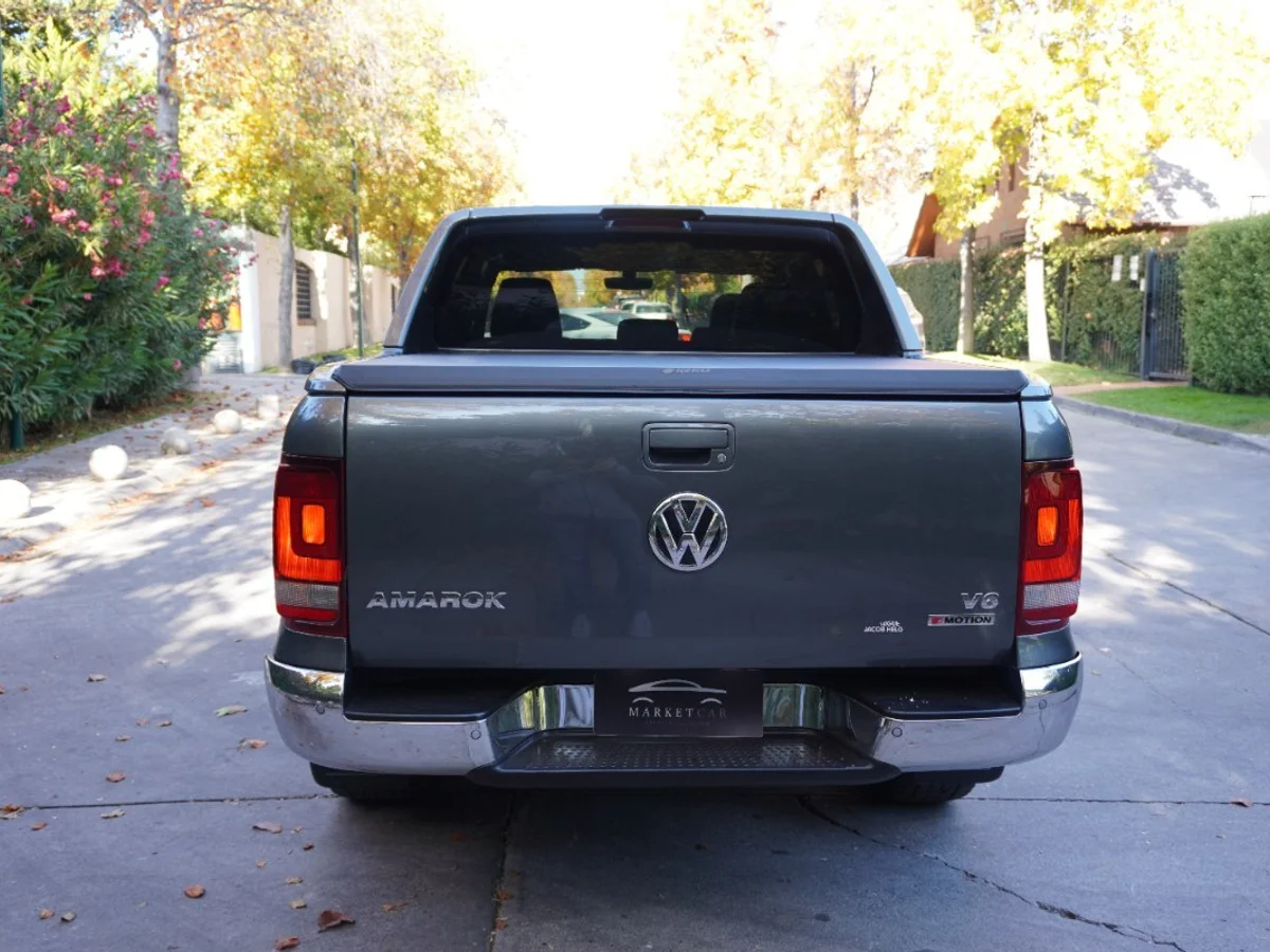 Volkswagen Amarok 3.0 V6 4Motion Año 2022 miniatura 6