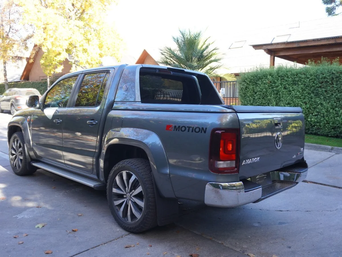 Volkswagen Amarok 3.0 V6 4Motion Año 2022 miniatura 7