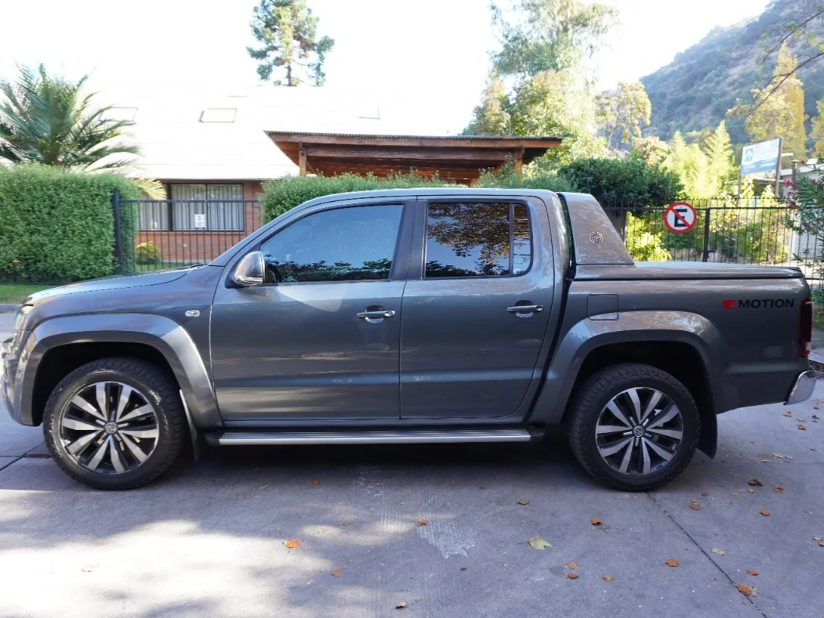 Volkswagen Amarok 3.0 V6 4Motion Año 2022 miniatura 9