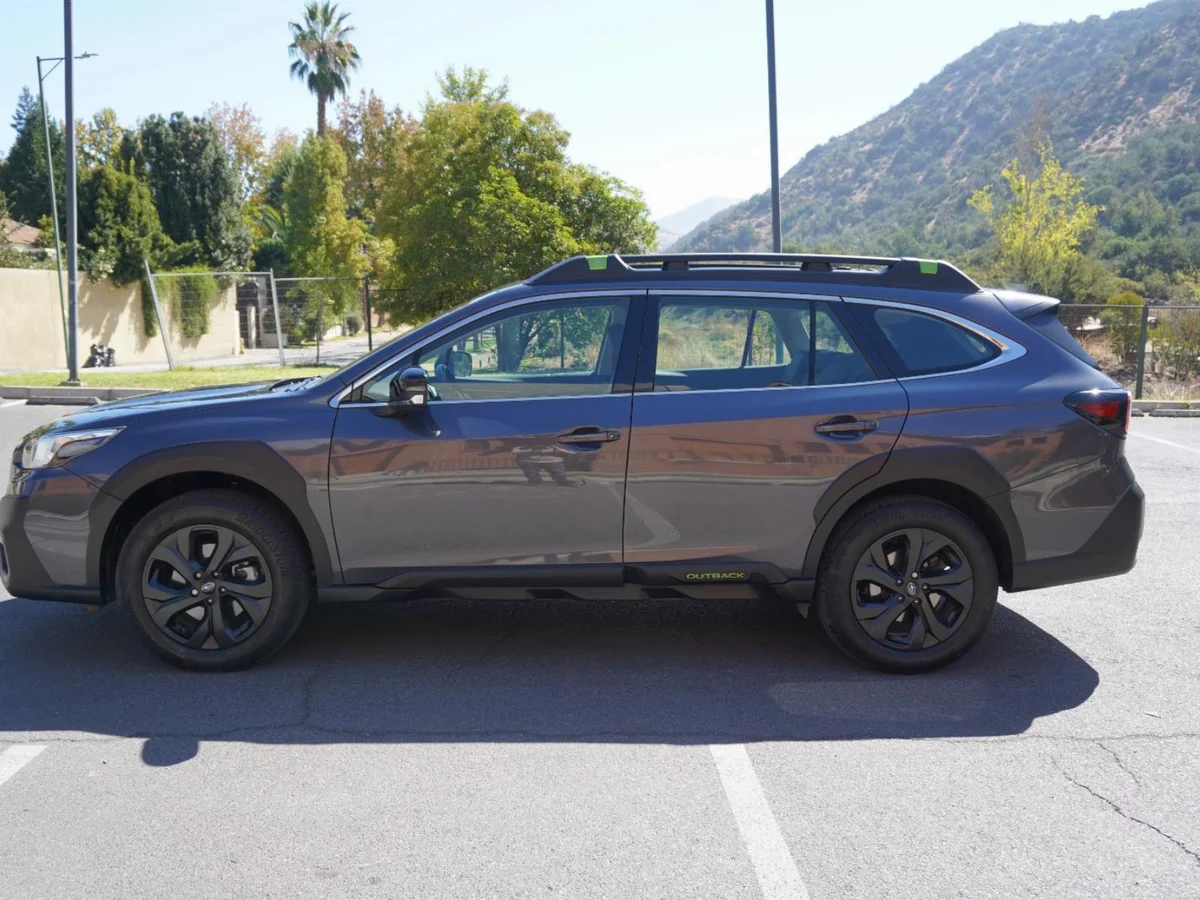 Subaru Outback Field Edition 2.5 Año 2022 miniatura 8