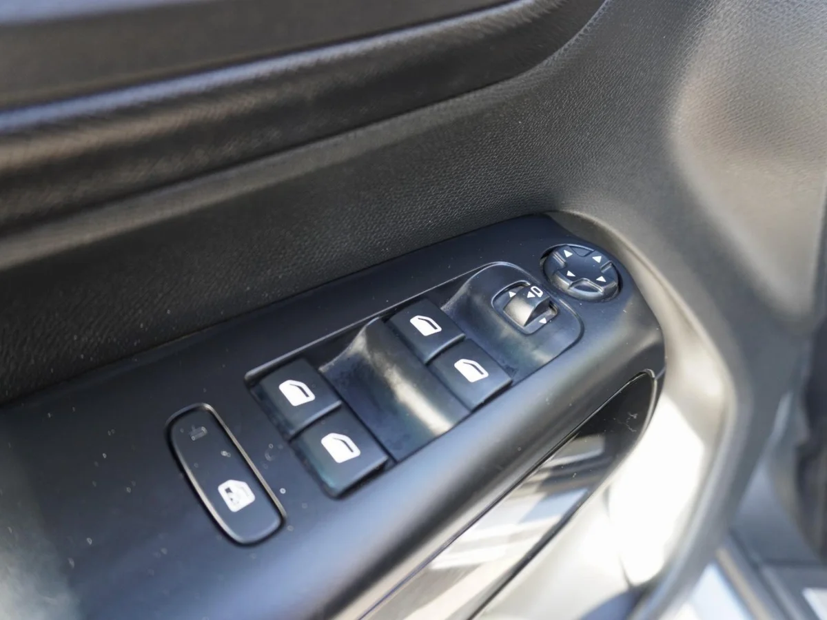Citroën C5 Aircross Shine HDI Año 2021 miniatura 19