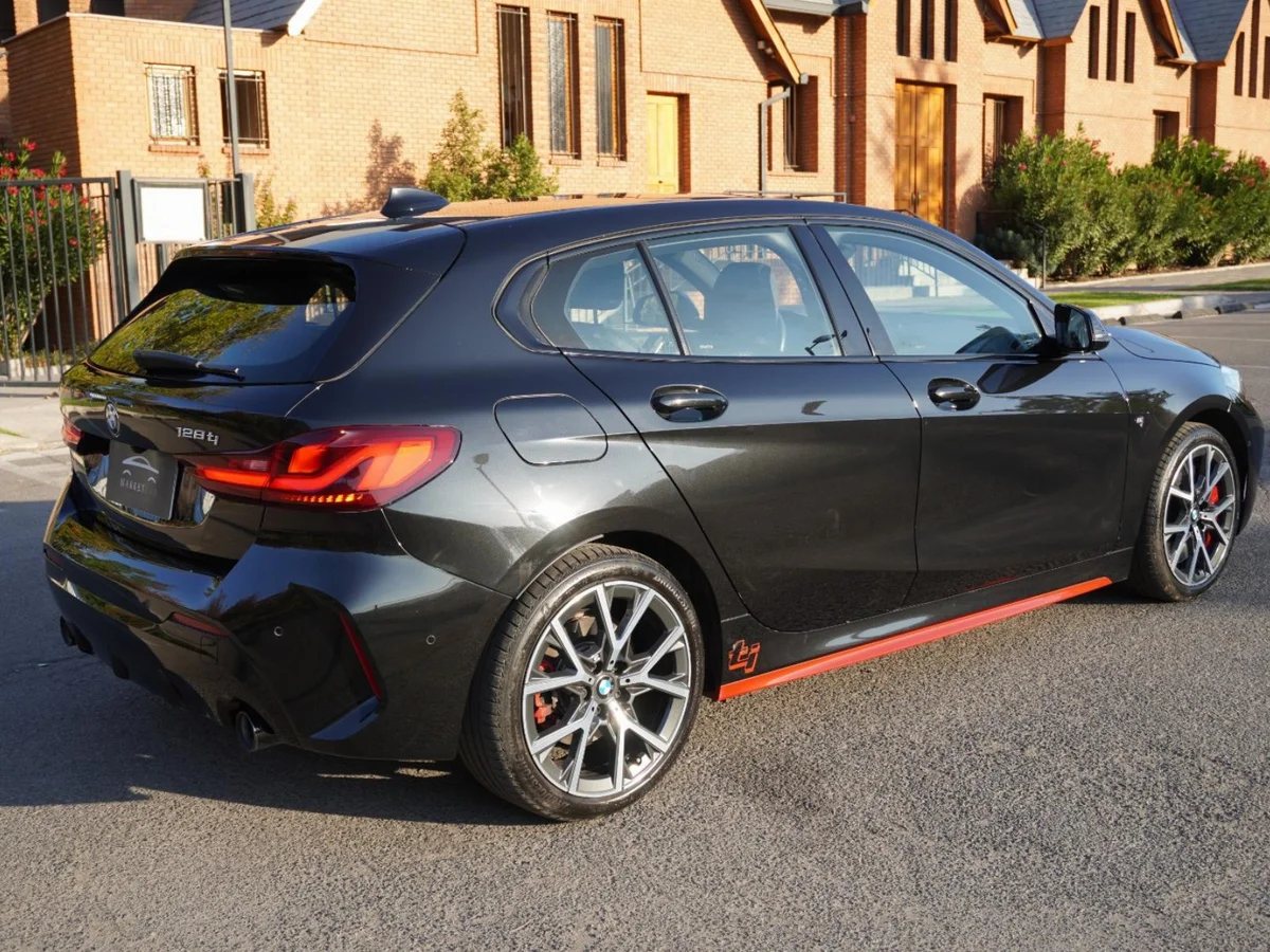 BMW 128 TI Turbo Año 2023 miniatura 5