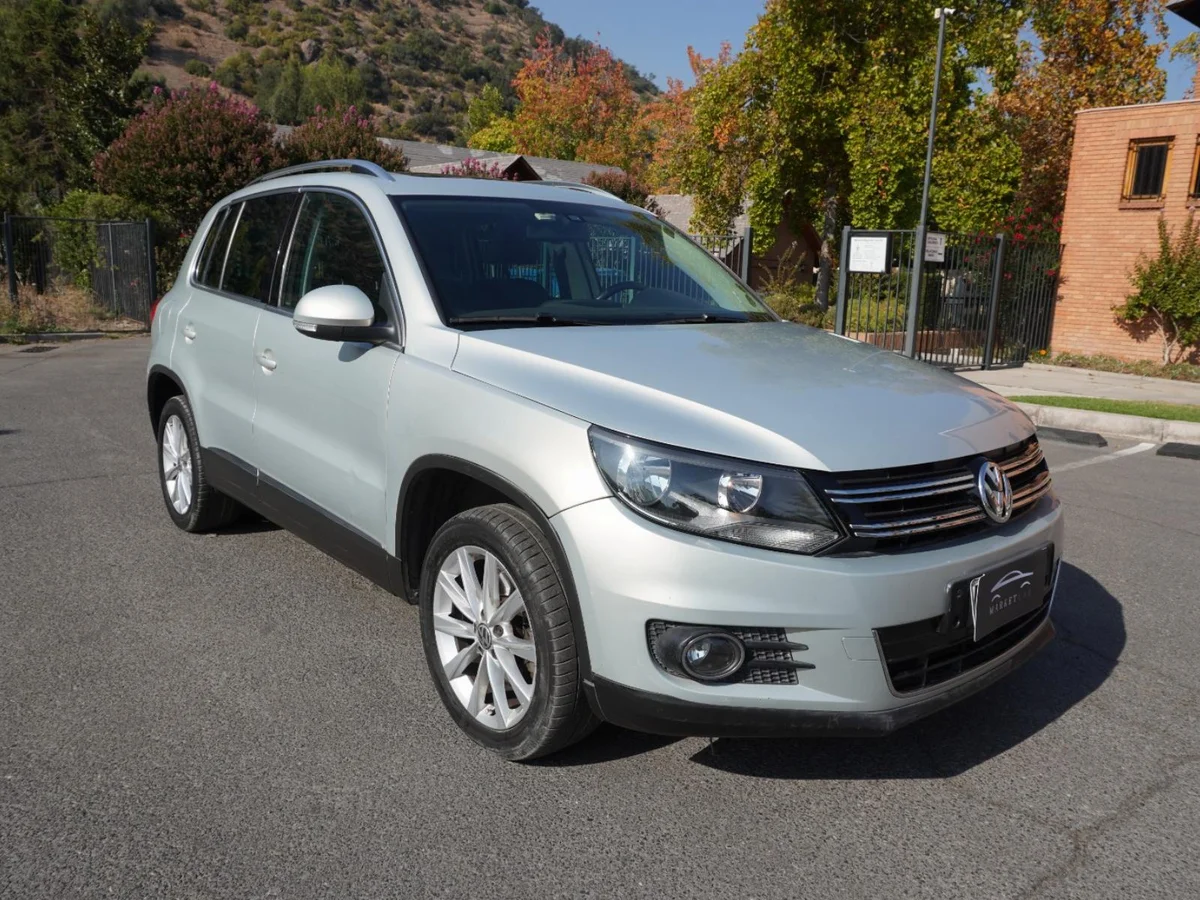 Volkswagen Tiguan 2.0 TFSI Highline Año 2013 miniatura 4