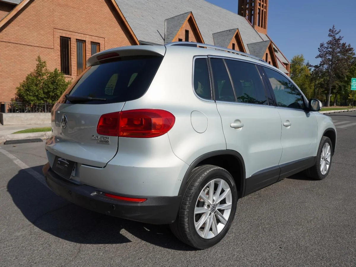 Volkswagen Tiguan 2.0 TFSI Highline Año 2013 miniatura 5