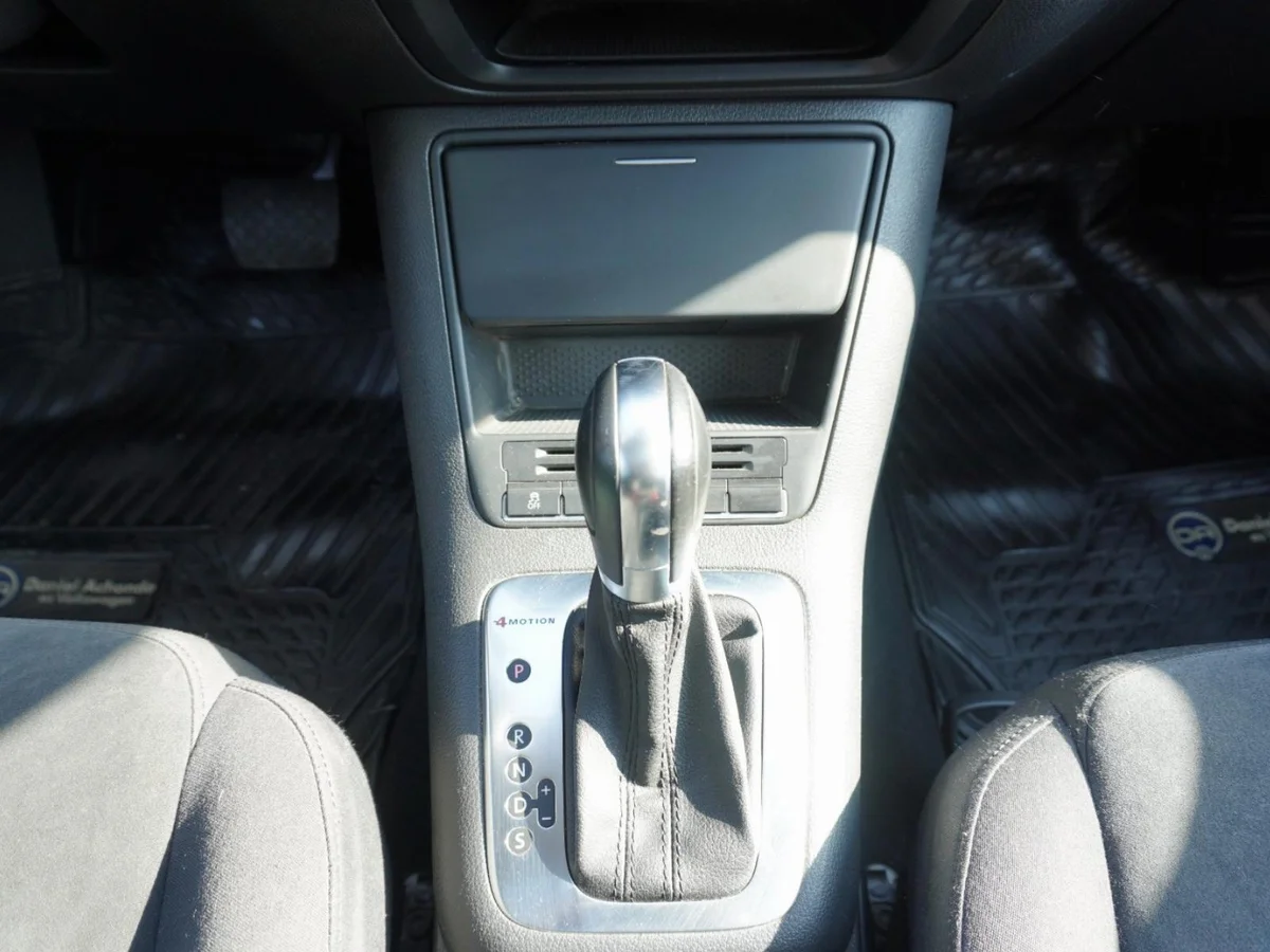 Volkswagen Tiguan 2.0 TFSI Highline Año 2013 miniatura 22
