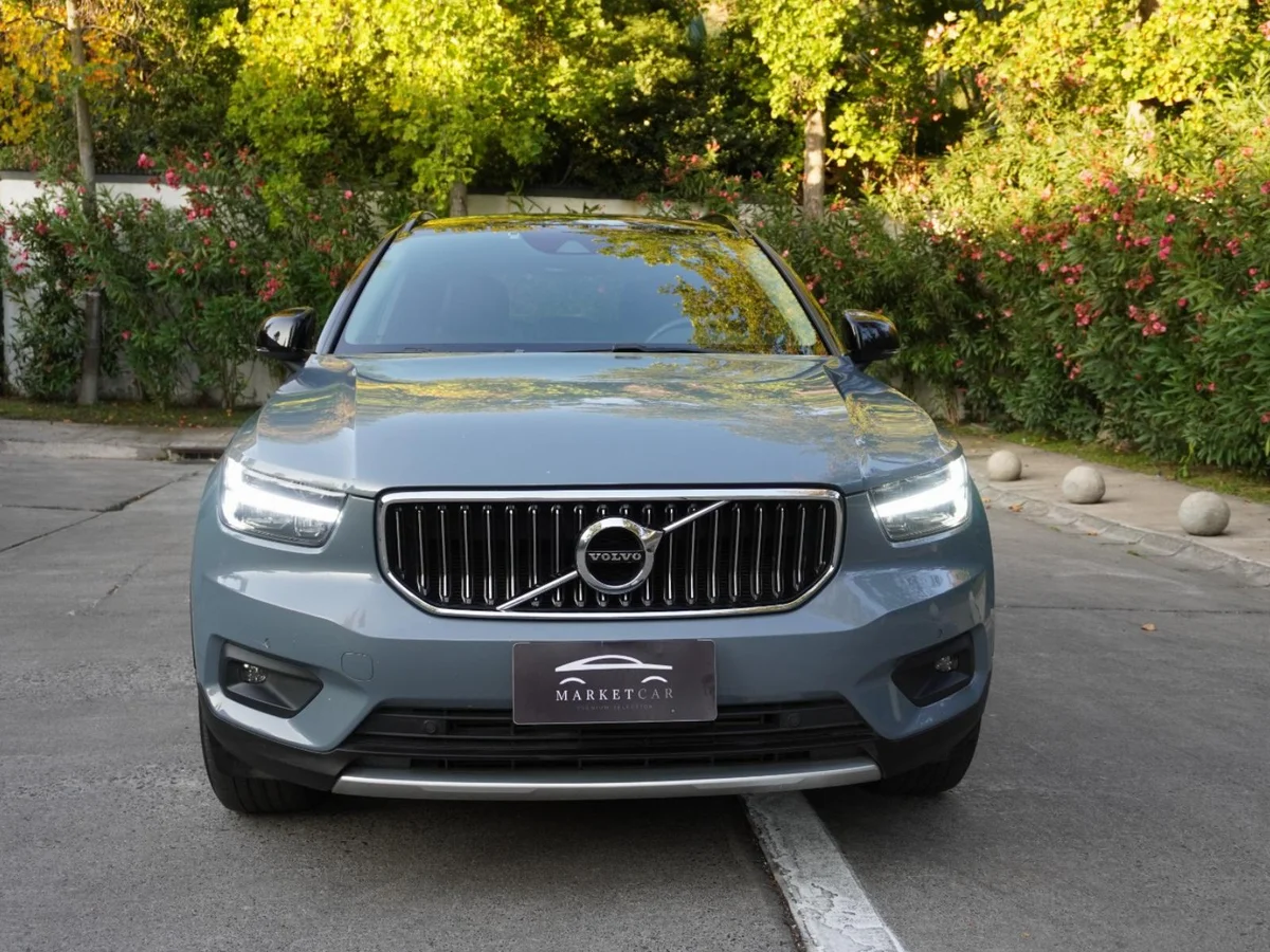 Volvo XC40 T4 Inscription. Año 2022 miniatura 2