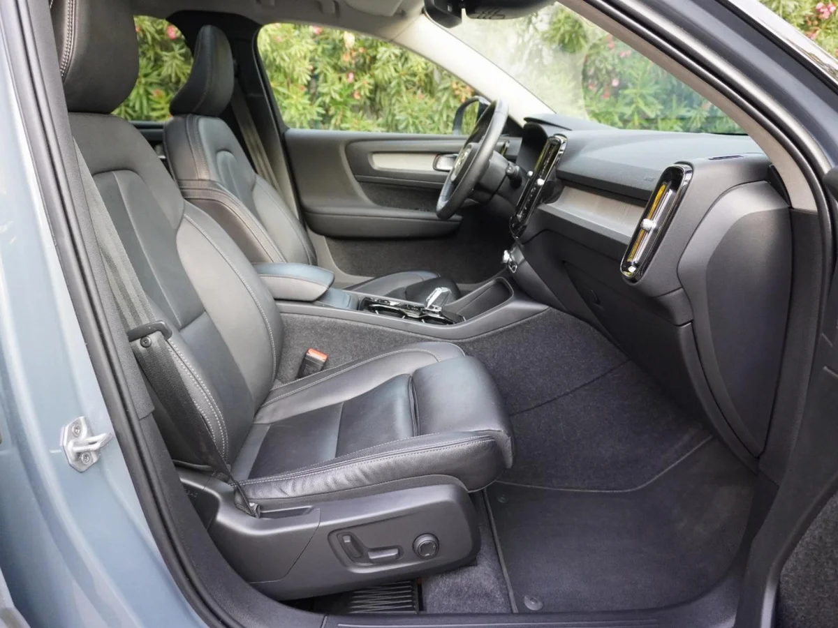 Volvo XC40 T4 Inscription. Año 2022 miniatura 24