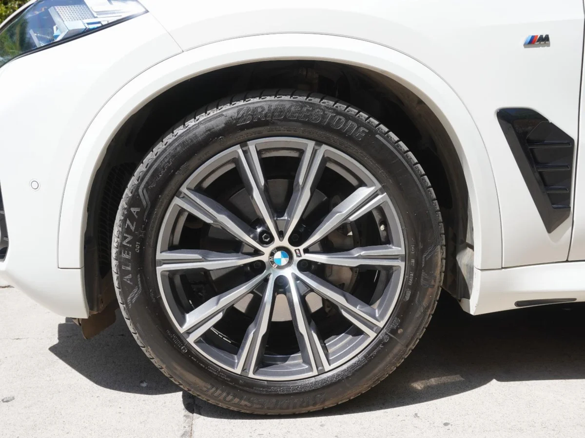 BMW X5 XDrive 40 M Sport. Año 2024 miniatura 29