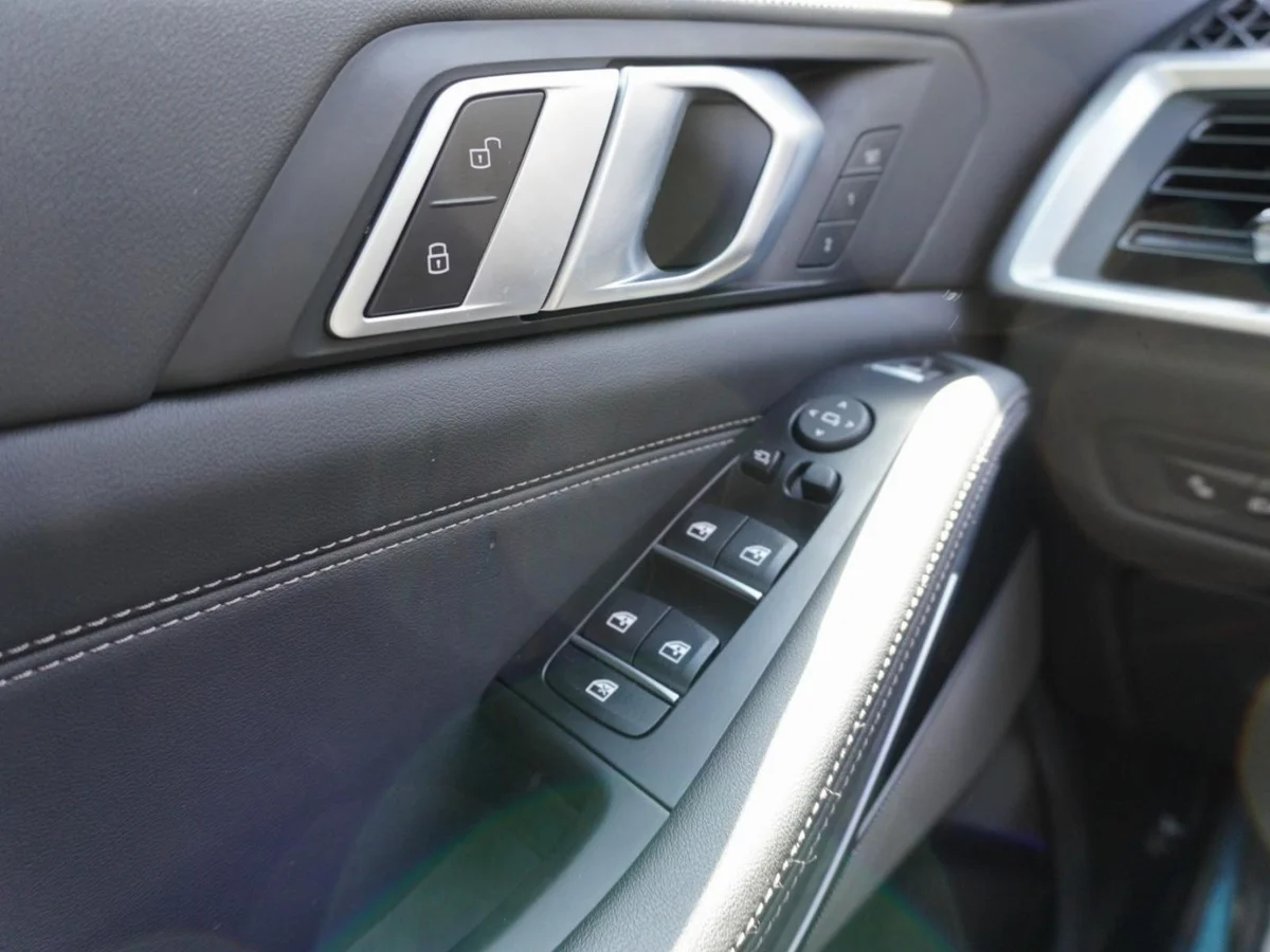 BMW X5 XDrive 40 M Sport. Año 2024 miniatura 28