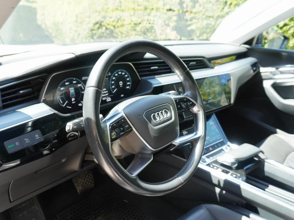 AUDI e-Tton Sportback 55 Quattro Año 2022 miniatura 22