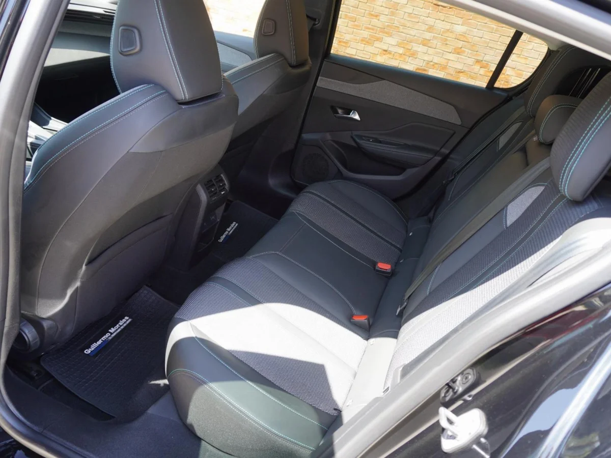 Peugeot 308 Allure Pack 1.5 Año 2025 miniatura 25