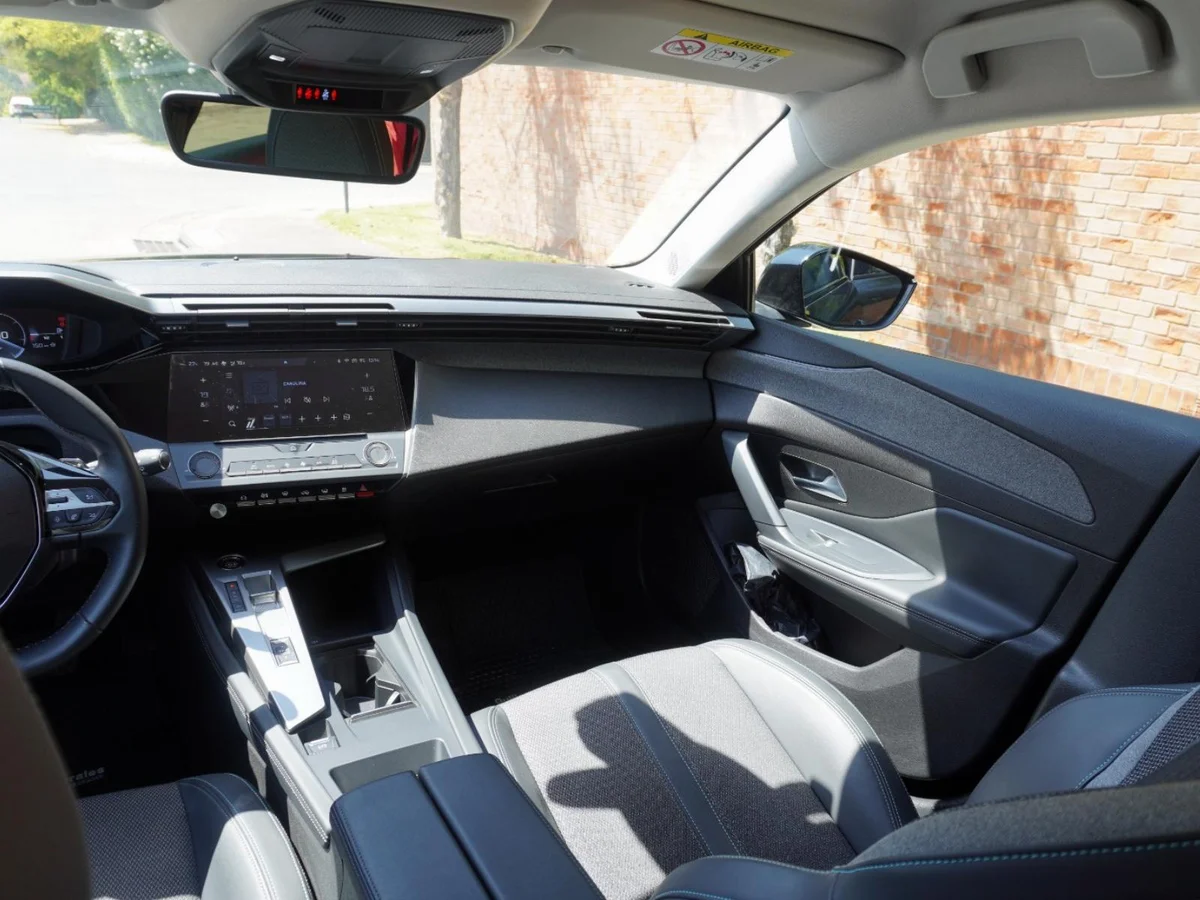 Peugeot 308 Allure Pack 1.5 Año 2025 miniatura 15