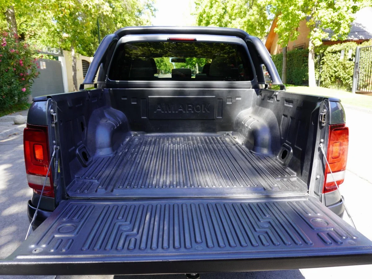 Volkswagen Amarok Black Label Año 2020 miniatura 18