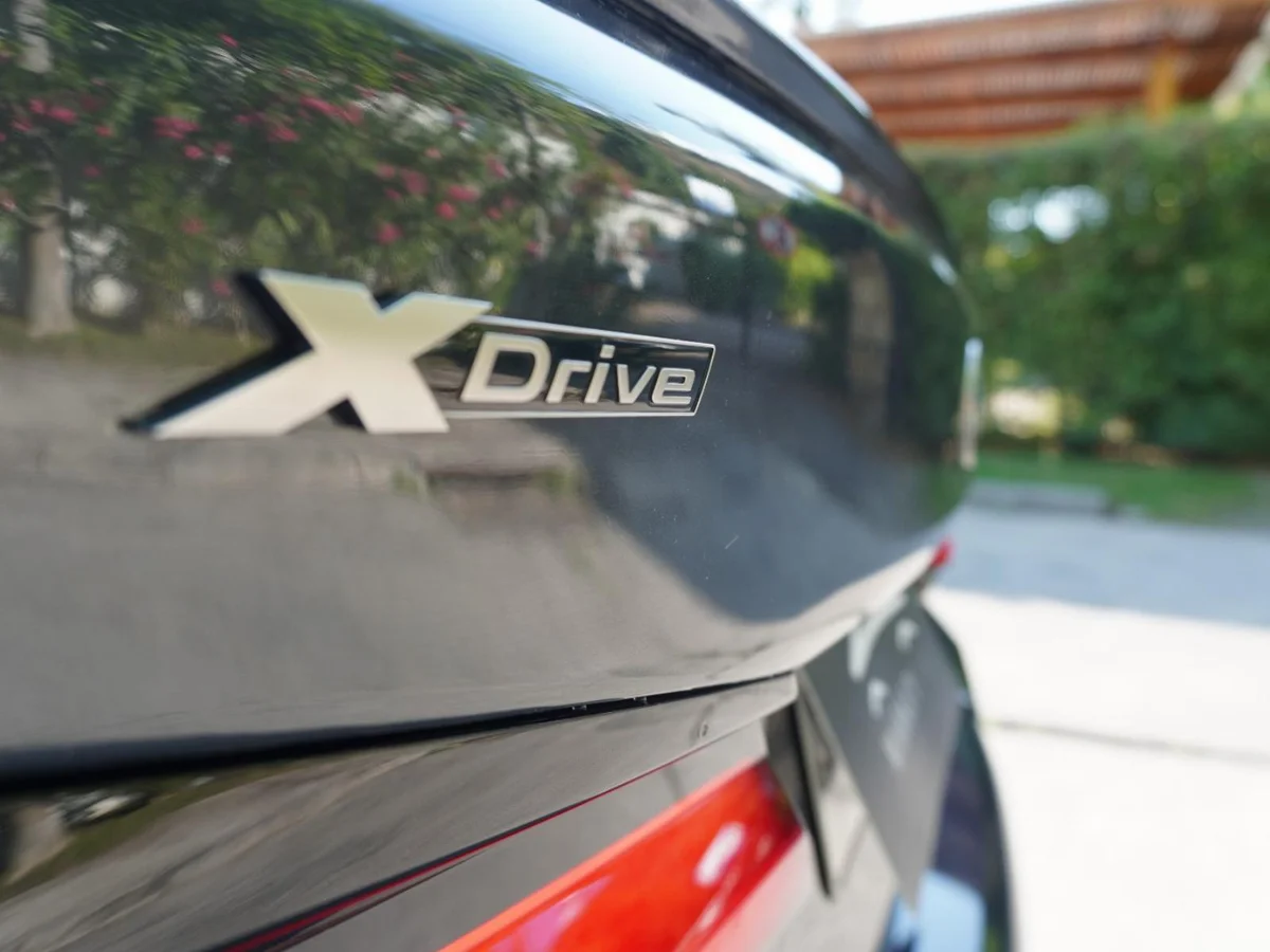 BMW 550 X Drive M Sport Año 2023 miniatura 8