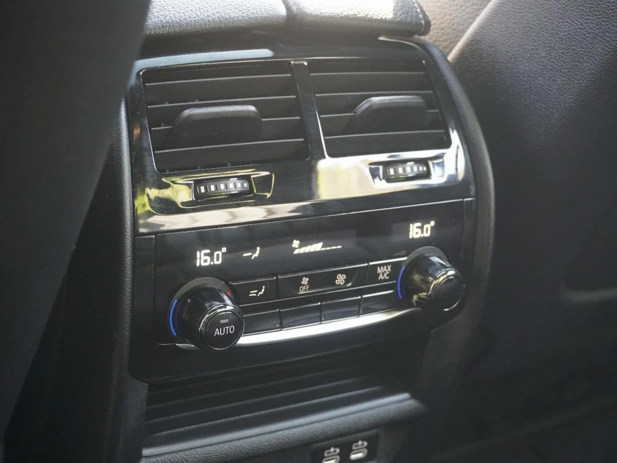 BMW 550 X Drive M Sport Año 2023 miniatura 19