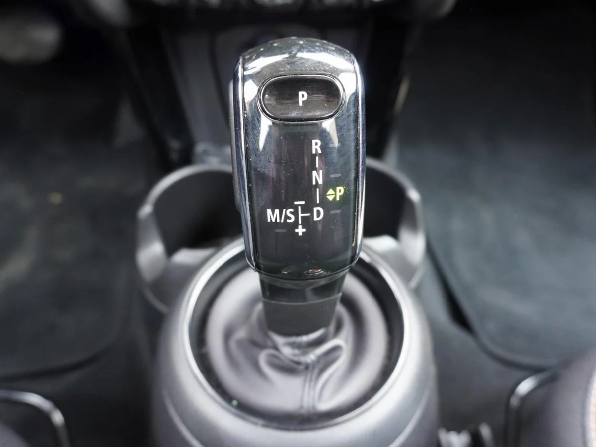 MINI Cooper Pepper Año 2021 miniatura 23