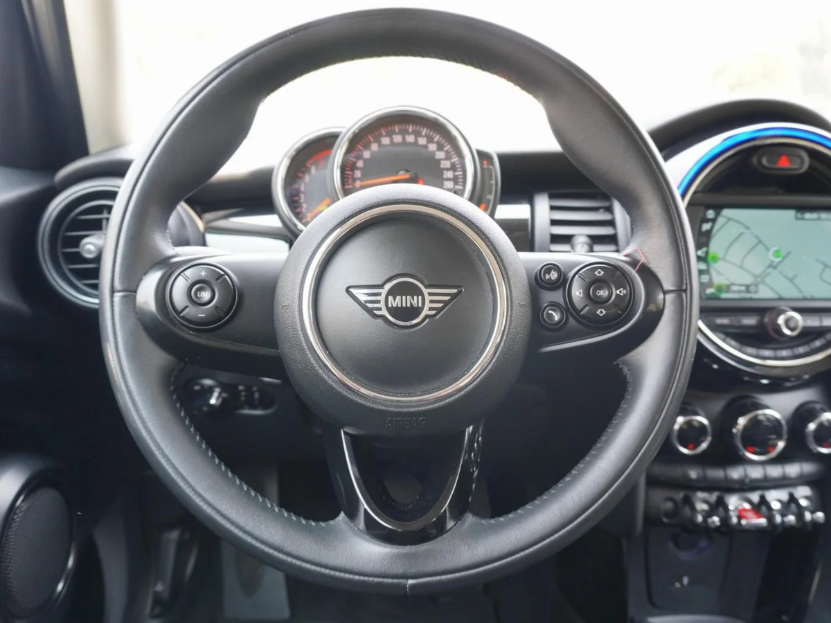 MINI Cooper Pepper Año 2021 miniatura 18
