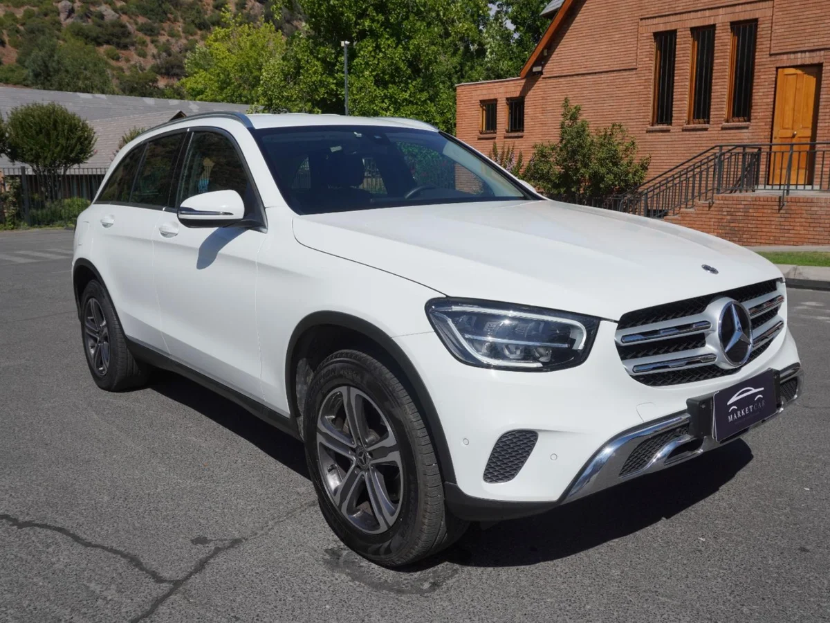 Mercedes Benz GLC 220D 4Matic Año 2021 miniatura 3