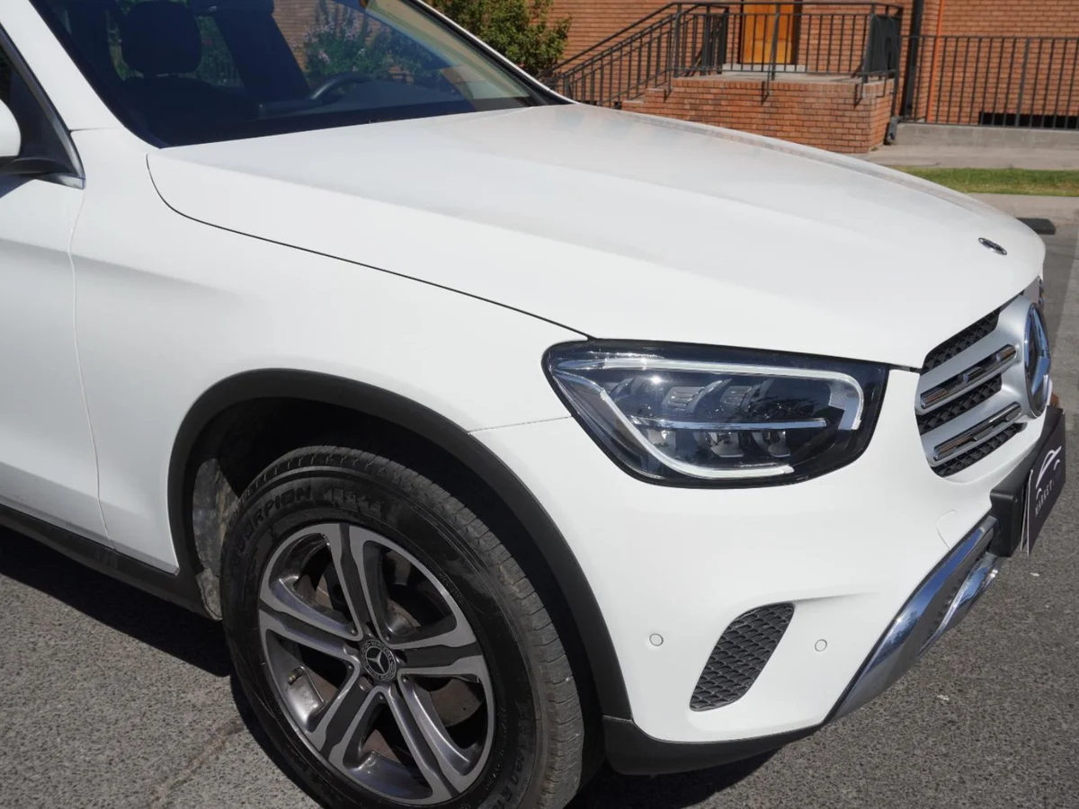 Mercedes Benz GLC 220D 4Matic Año 2021 miniatura 11