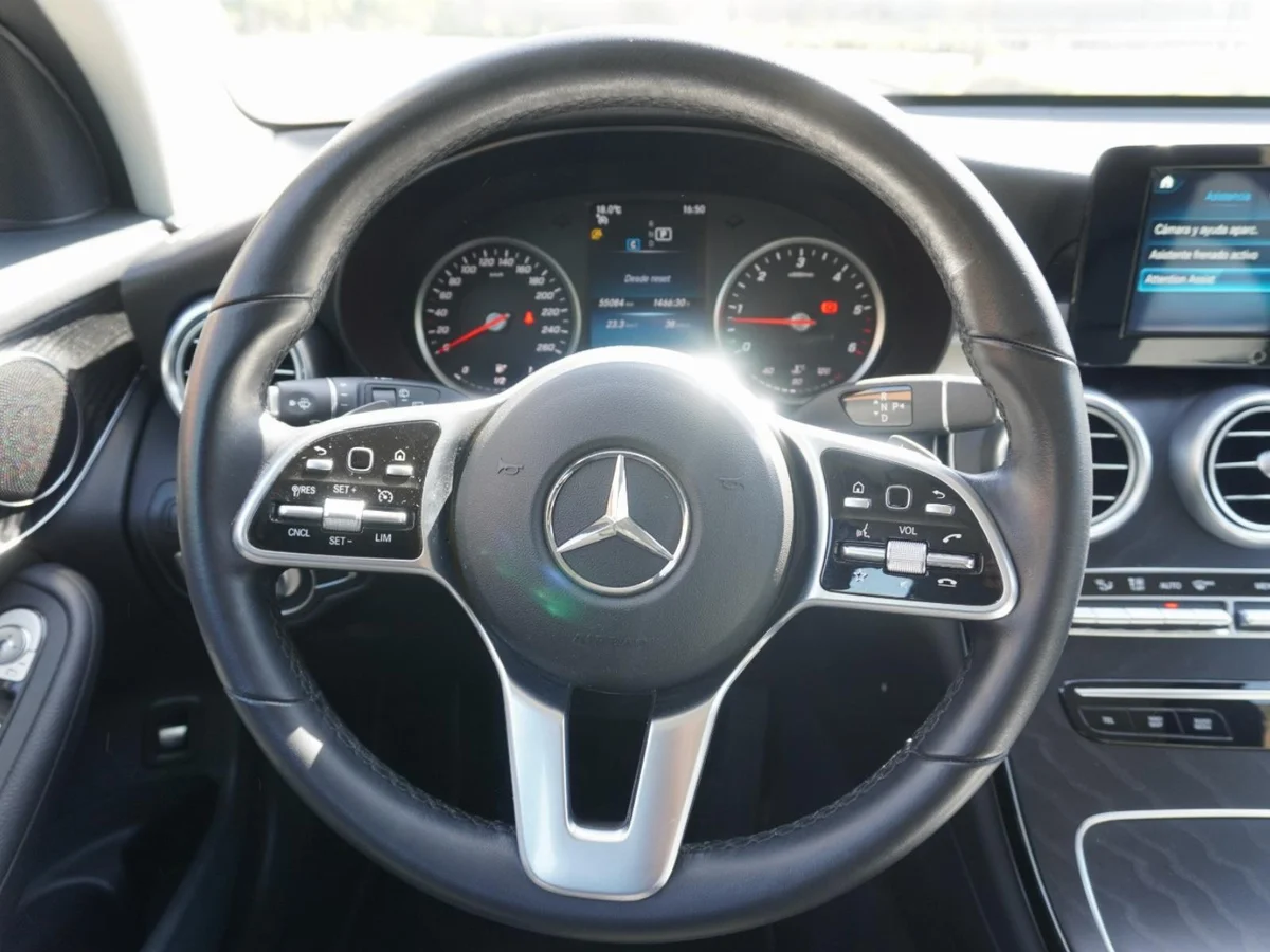 Mercedes Benz GLC 220D 4Matic Año 2021 miniatura 20