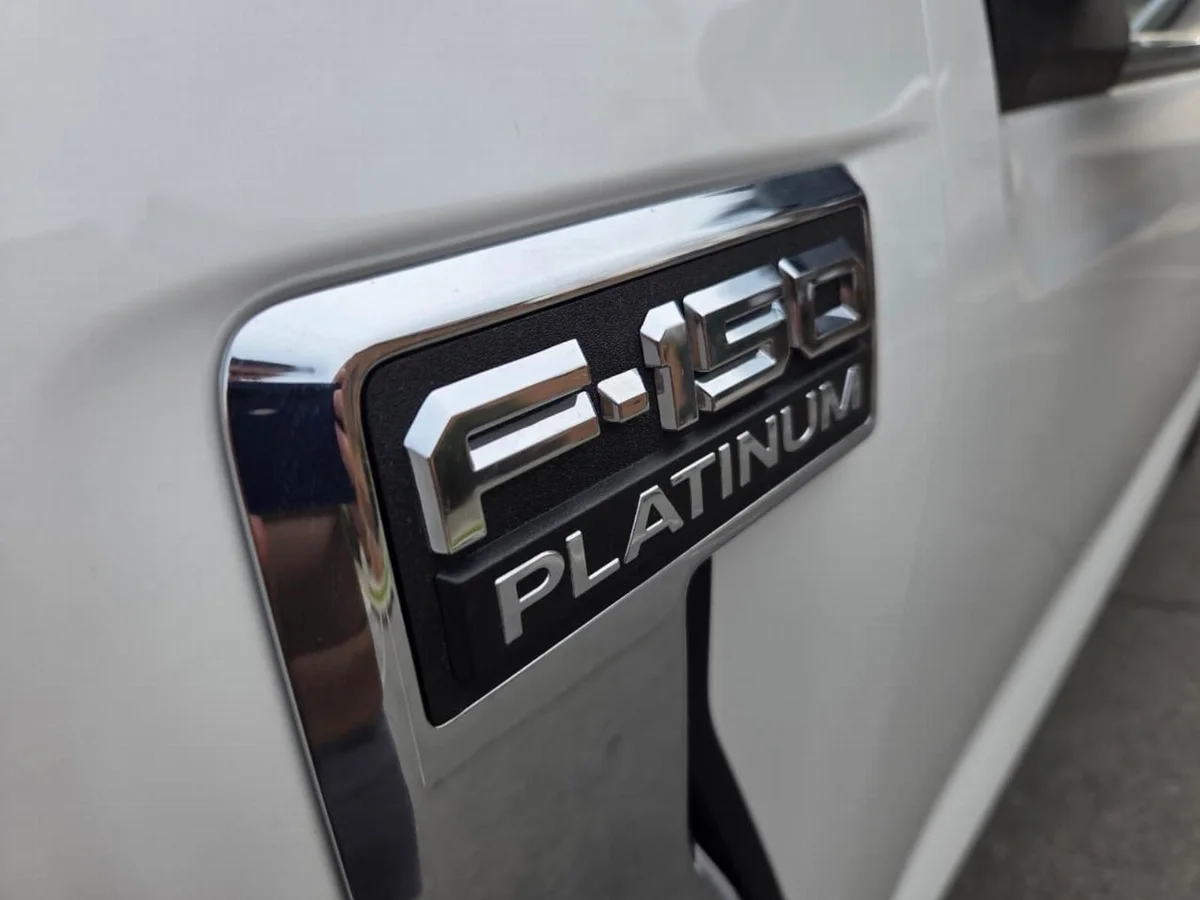 Ford F-150 Platinum 4x4 3.5 Año 2024 miniatura 17