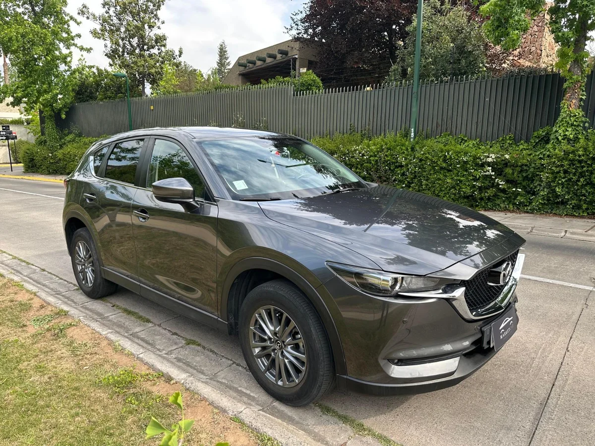 Mazda CX-5 Core 4x2 2.0 Año 2021 miniatura 3
