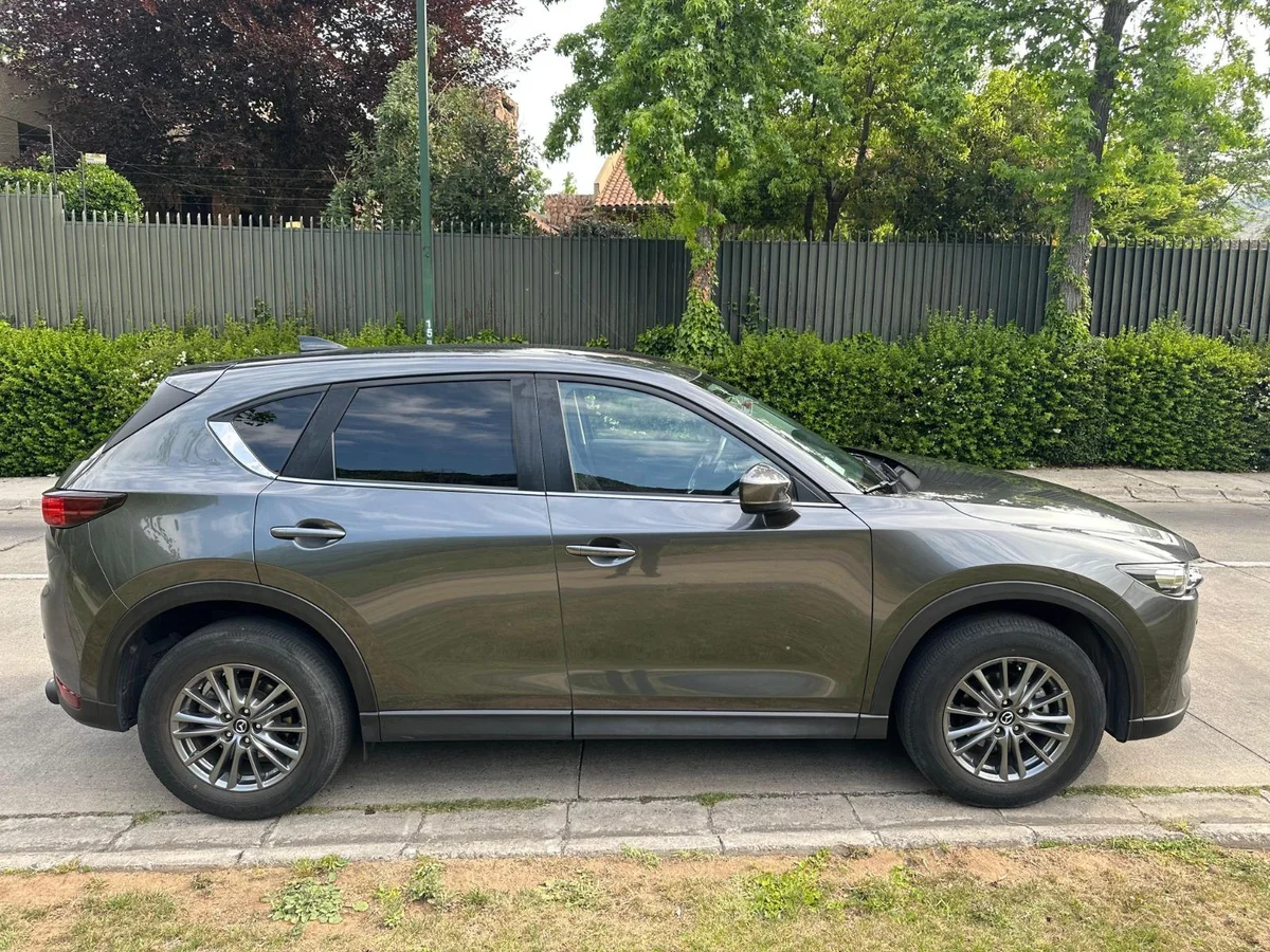 Mazda CX-5 Core 4x2 2.0 Año 2021 miniatura 5