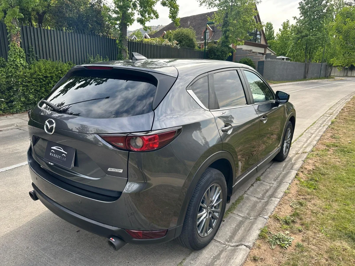 Mazda CX-5 Core 4x2 2.0 Año 2021 miniatura 6