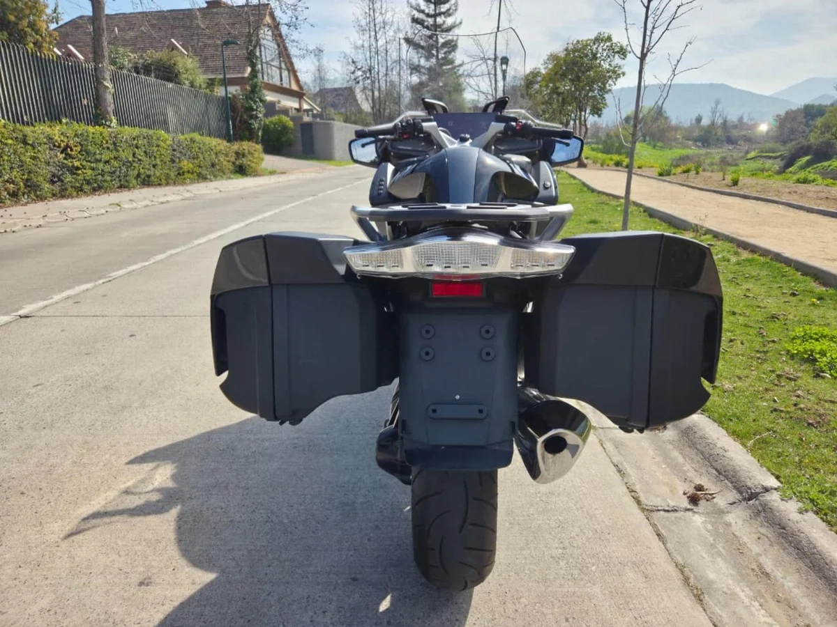 BMW R 1250 RT. Año 2024