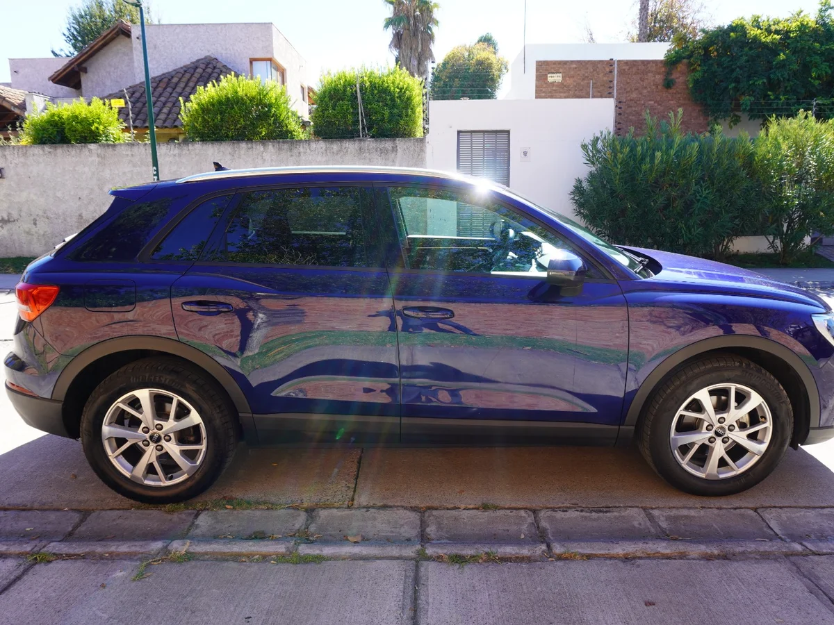 Audi Q3 35 TFSI AT Año 2024