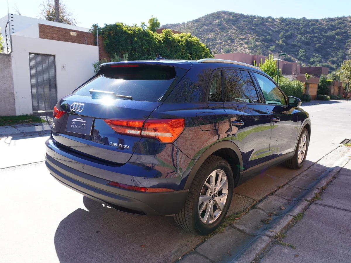 Audi Q3 35 TFSI AT Año 2024