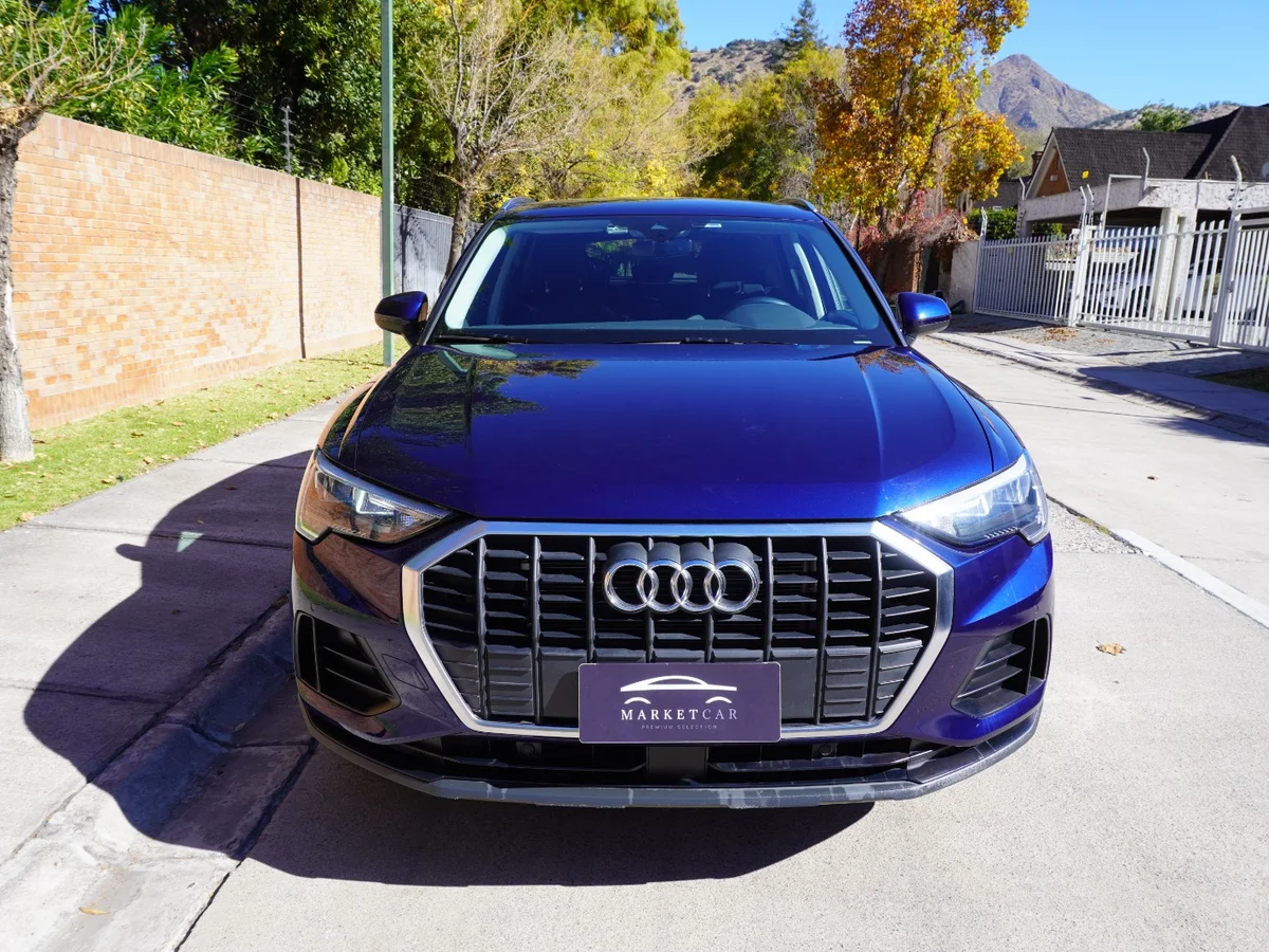 Audi Q3 35 TFSI AT Año 2024