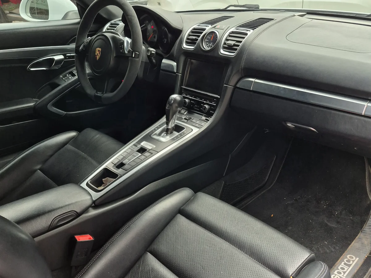 Porsche Boxster S 981 - Miniatura 8