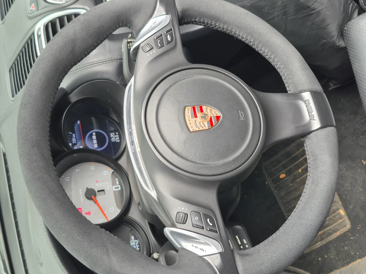 Porsche Boxster S 981 - Miniatura 20