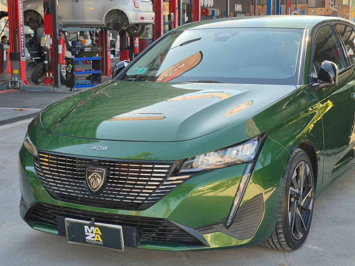 Peugeot 308 Bluehdi - Miniatura 6