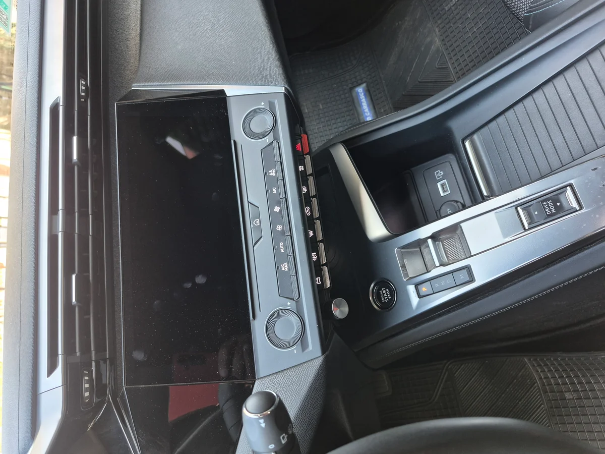 Peugeot 308 Bluehdi - Miniatura 16
