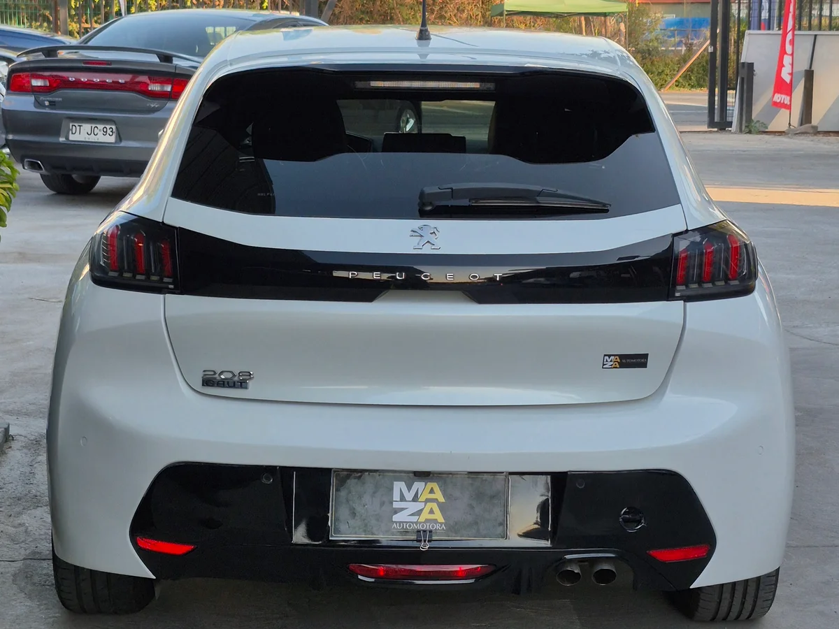 Peugeot 208 - Miniatura 13