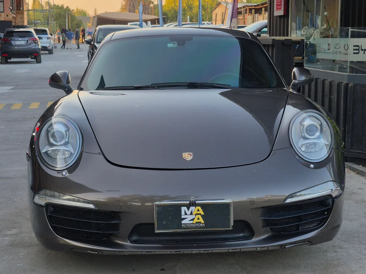 Porsche 911 Carrera S - Miniatura 3