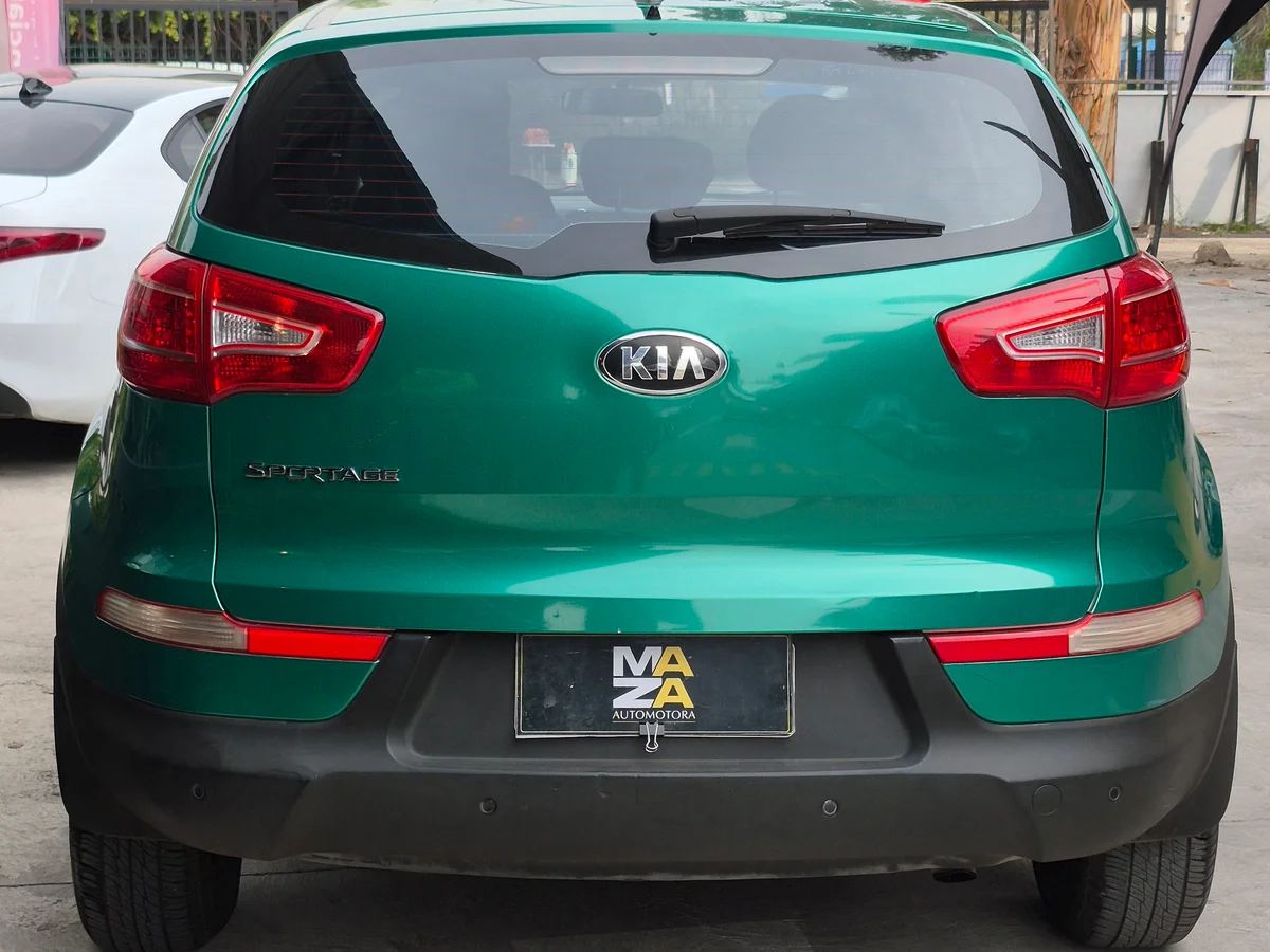 Kia Sportage 2.0 - Miniatura 13