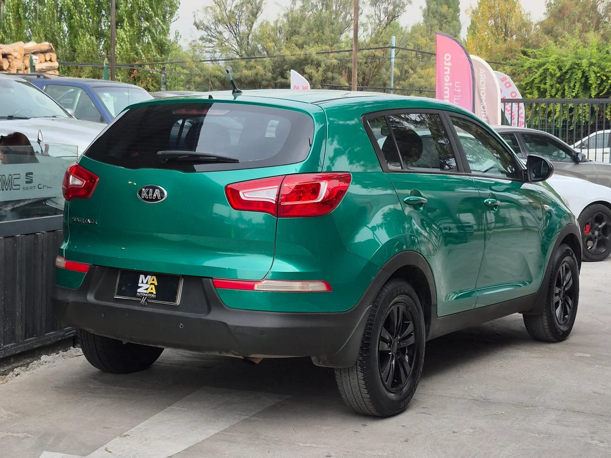 Kia Sportage 2.0 - Miniatura 14