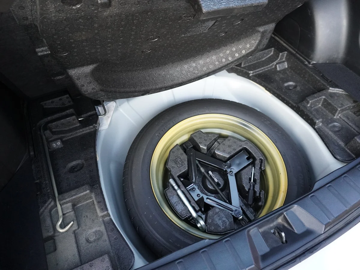 Subaru Forester 2.5 Limited AT 4x4. Año 2022 miniatura 11