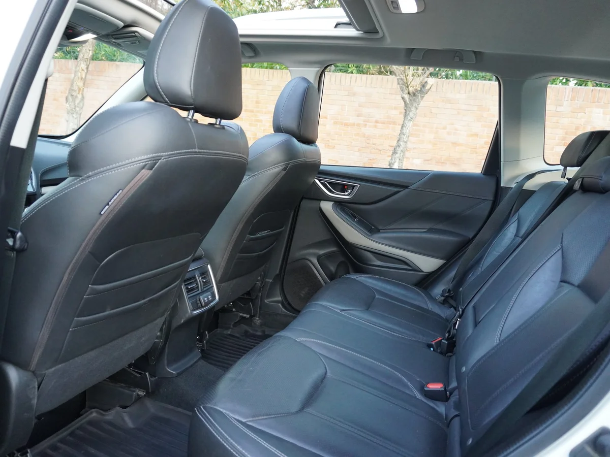 Subaru Forester 2.5 Limited AT 4x4. Año 2022 miniatura 14