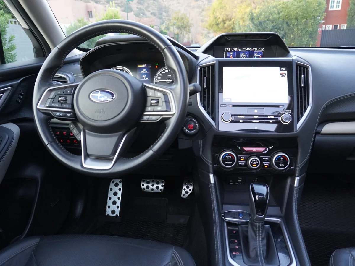 Subaru Forester 2.5 Limited AT 4x4. Año 2022 miniatura 21