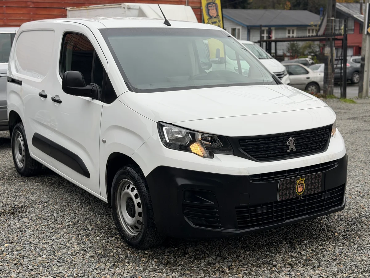 PEUGEOT Partner 1.6 2022