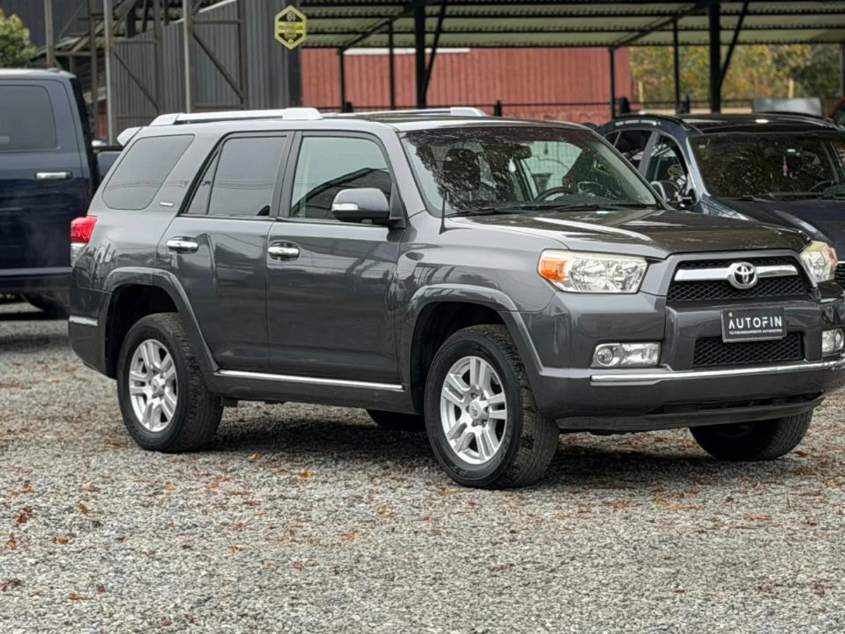 TOYOTA 4RUNNER LIMITED AT 4.0 2011 4x2 - Miniatura 13